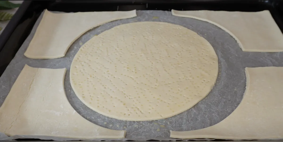 Orange Puff Pastry Cake step 3