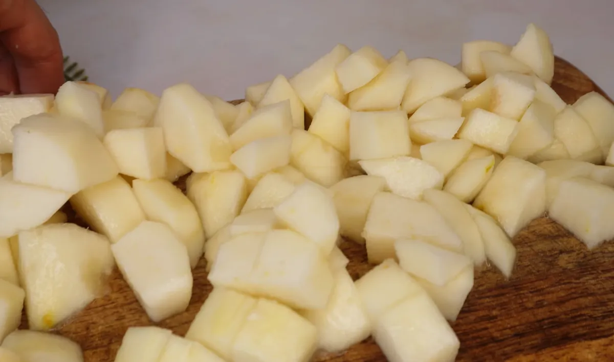 Pear Cake That Melts In Your Mouth step 2