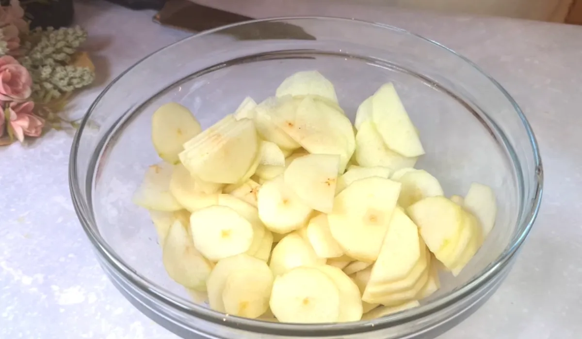 Pear Cake With More Pears Than Dough step 4