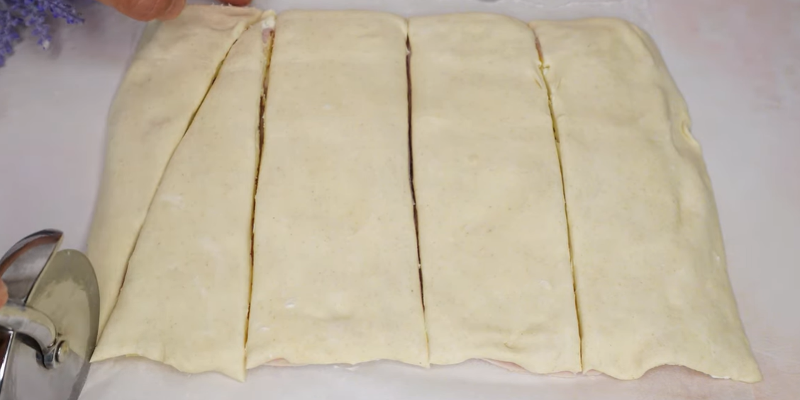 Puff Pastry Ham And Cheese Croissants step 7