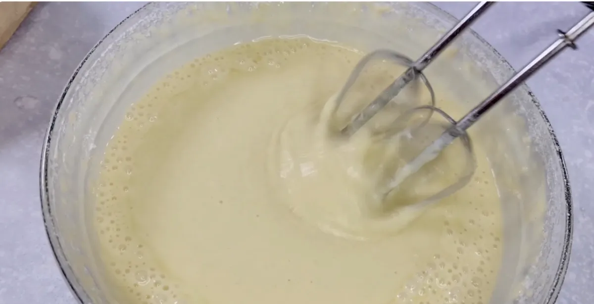 Pumpkin Apple Layer Cake step 10