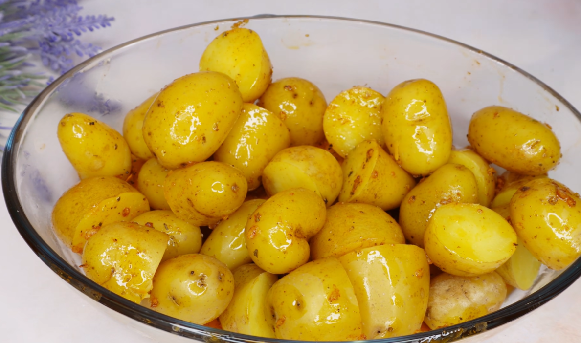 Roasted Chicken Legs with Potatoes  step 15