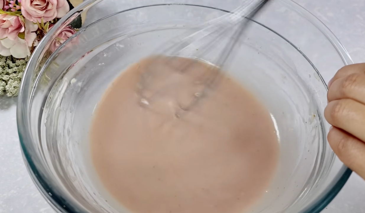 Strawberry Chocolate Mousse Cake step 21