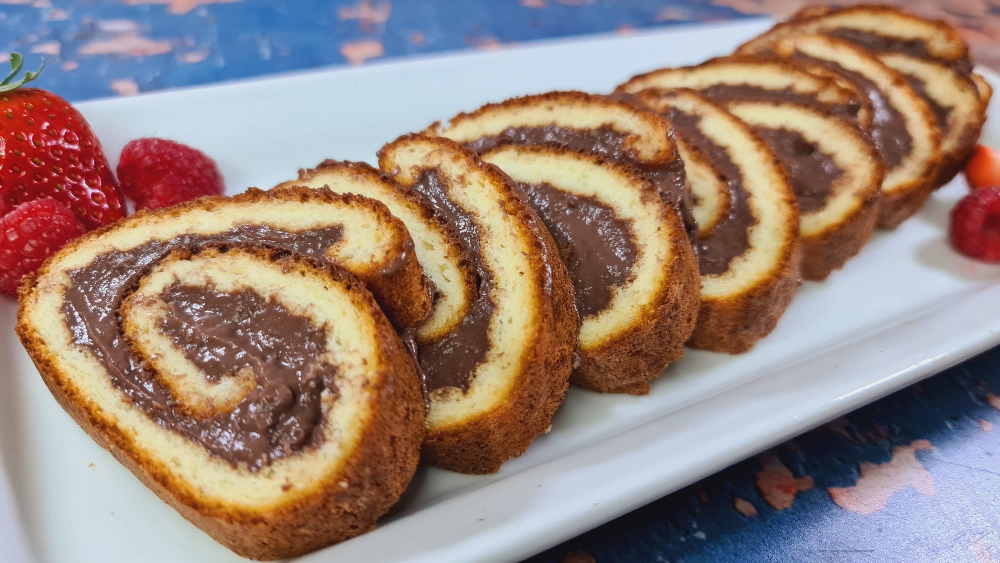 Strawberry Chocolate Roulade step 31