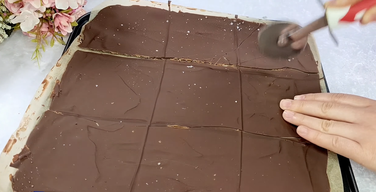 Strawberry Chocolate Treat step 8