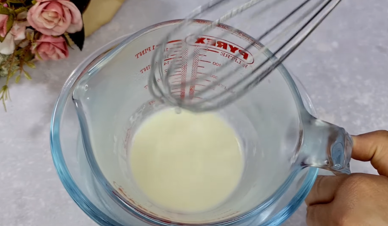 Strawberry Cream Cheese Cake step 4
