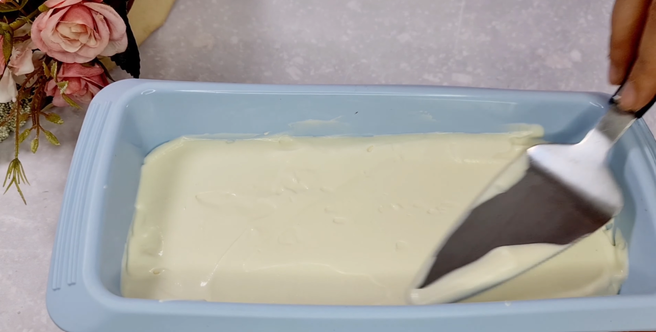 Strawberry Cream Cheese Cake step 6