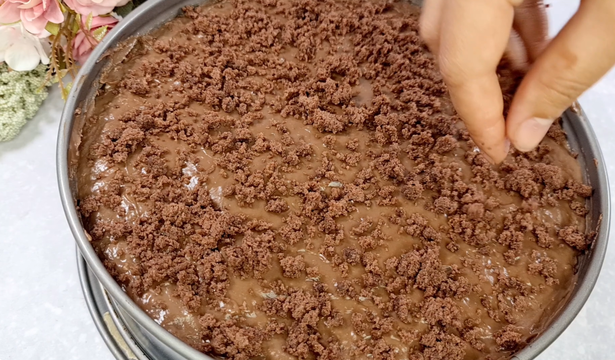Vanilla Chocolate Cake step 16