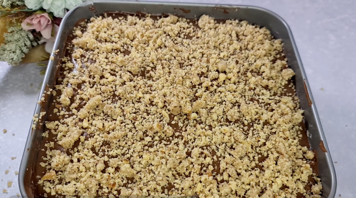 Vanilla Chocolate Crumb Cake step 15