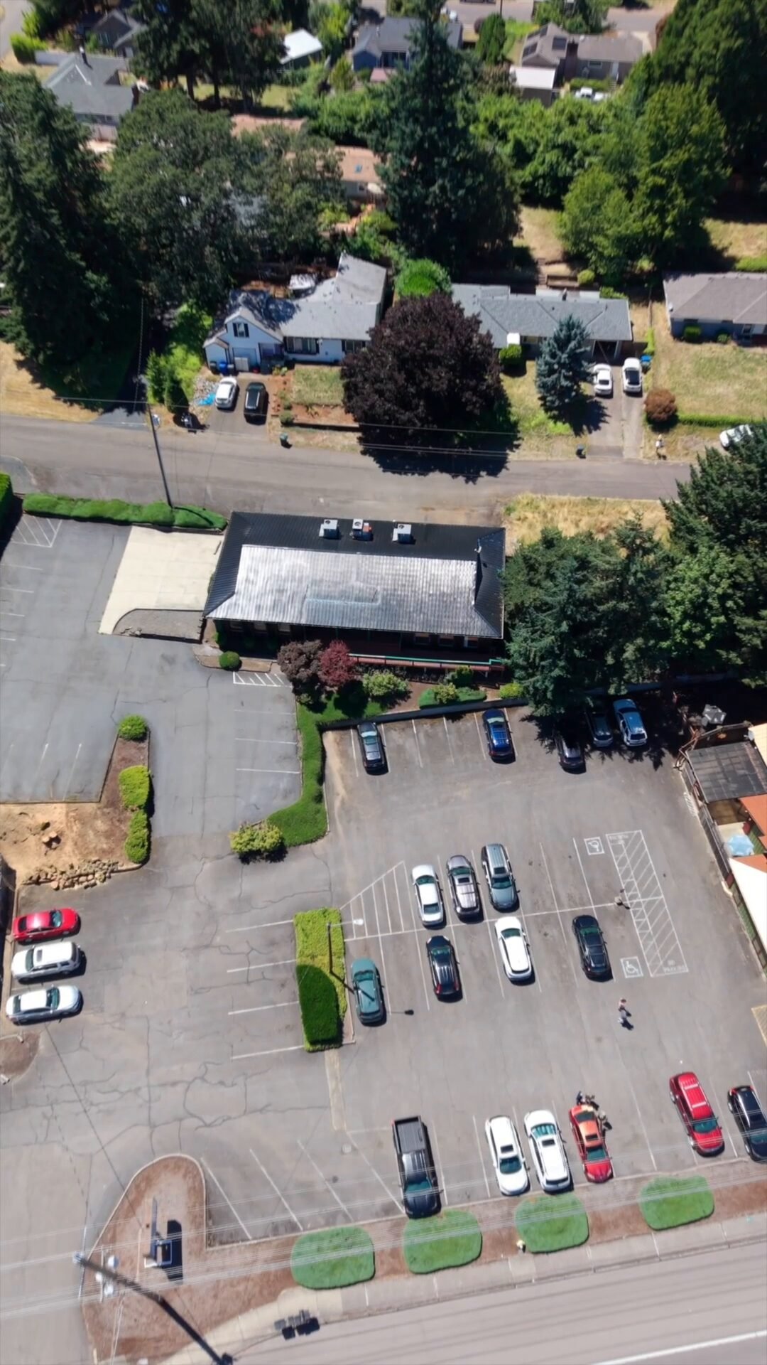 3755 Commercial St SE, Salem, OR: Retail for lease, 3,128 SF (photo 9 of 11)