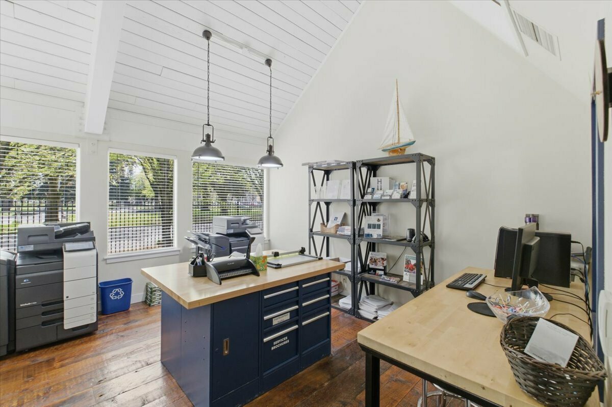 235 Union St NE, Salem, OR: Office for sale, 11,360 SF (photo 9 of 17)