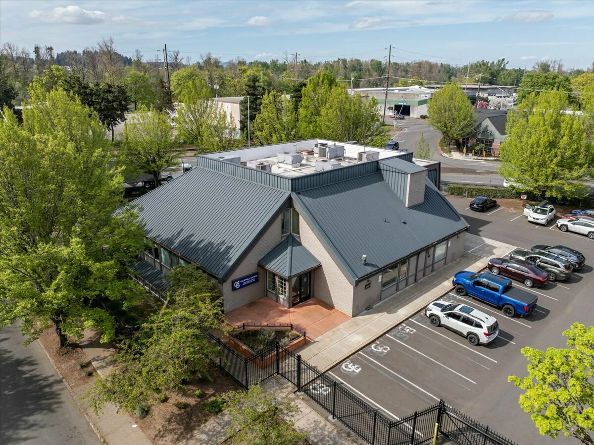 235 Union St NE, Salem, OR: Office for sale, 11,360 SF (photo 15 of 17)