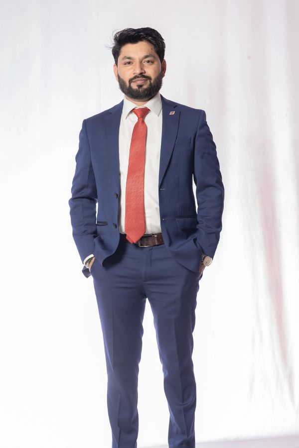 Image Optimization for Professional Corporate Photography