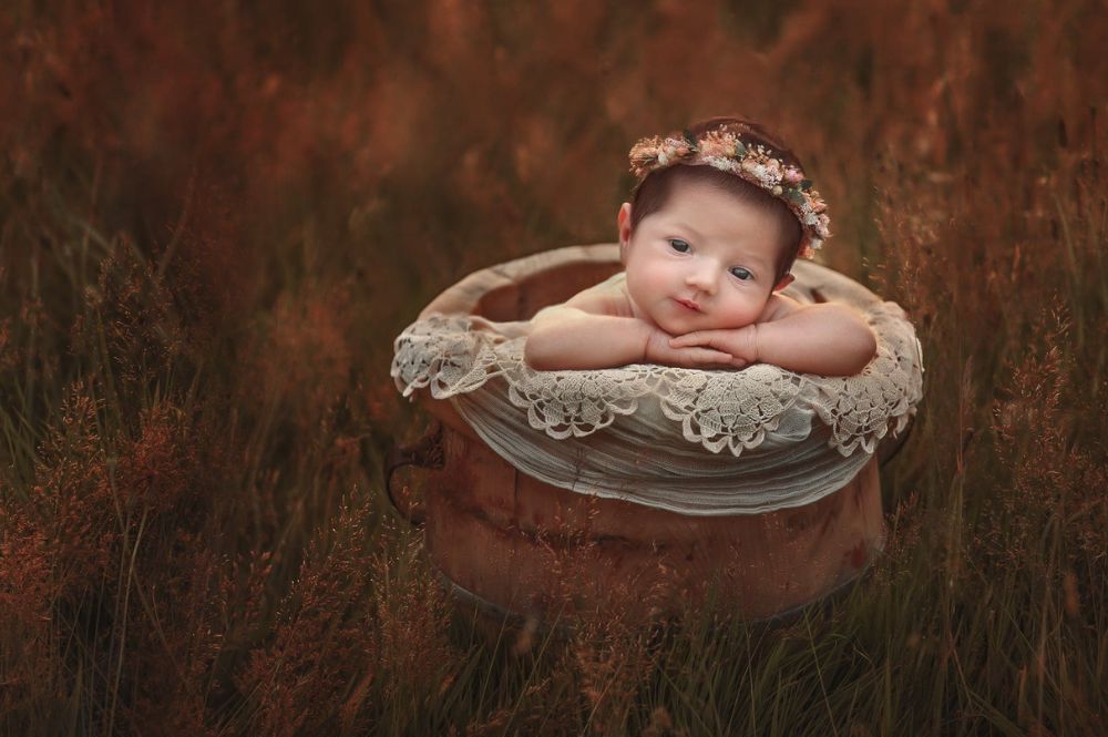 Outdoor Newborn Photography