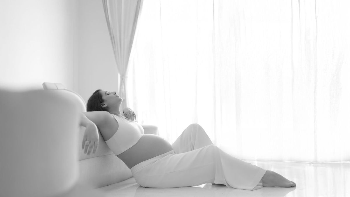 What to Wear for a Maternity Photoshoot in Hyderabad