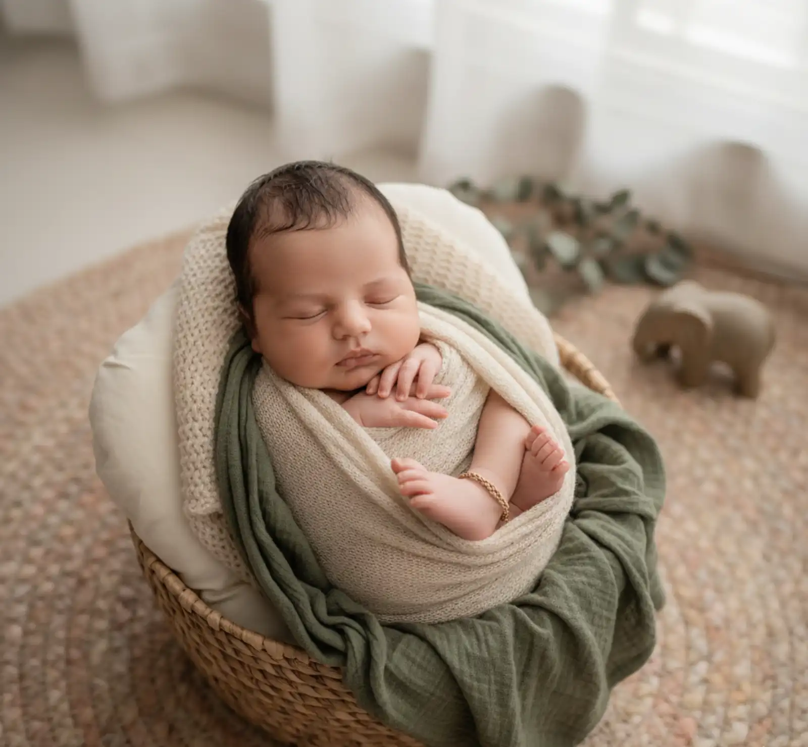 Newborn Wrap Photoshoot