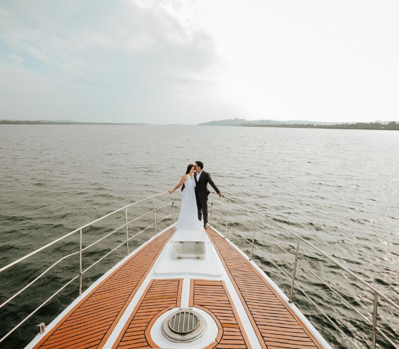 Top Pre Wedding Photographers in Bangalore