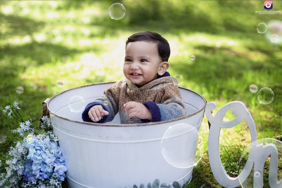 Button Eyes Photography