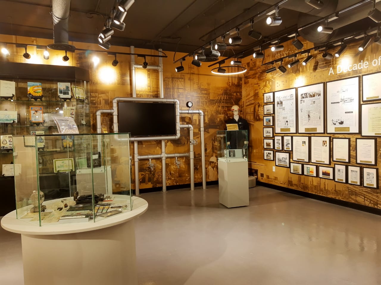 Aramco Museum / Exhibition Area
