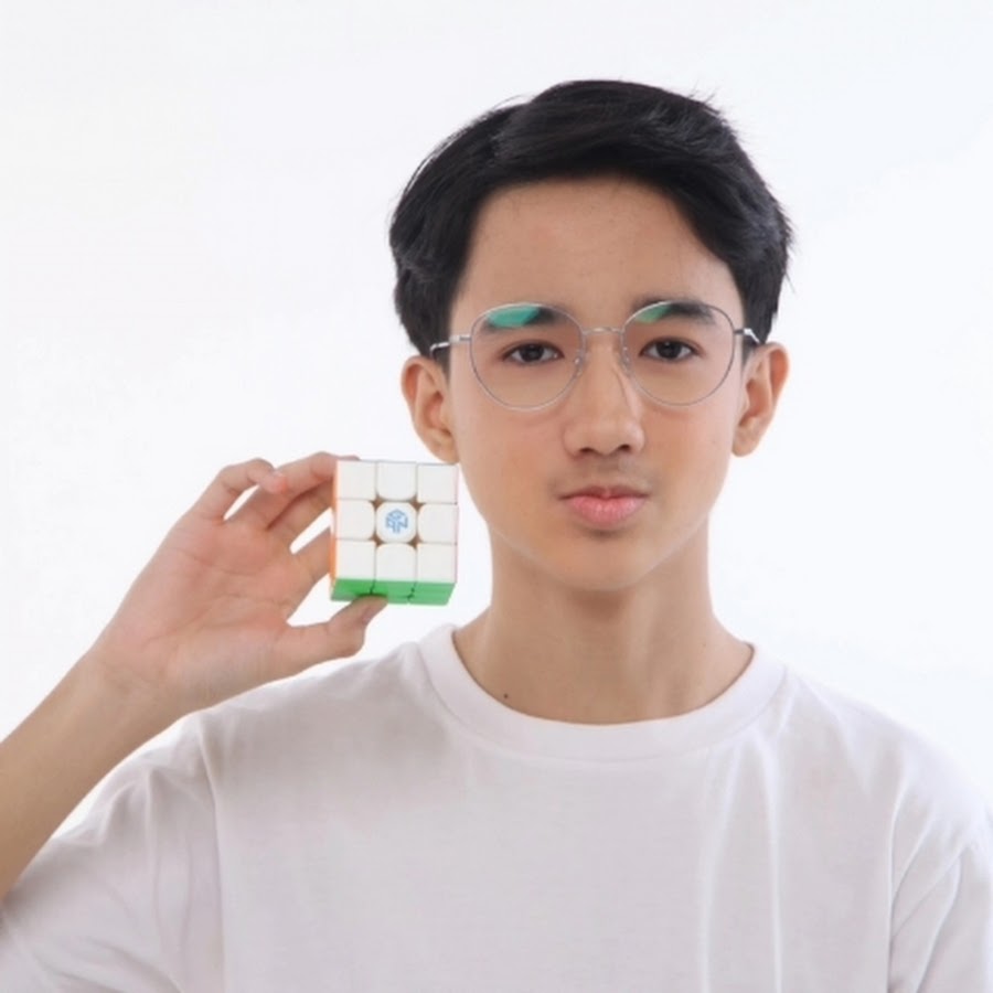 Leo Borromeo - Speedcuber