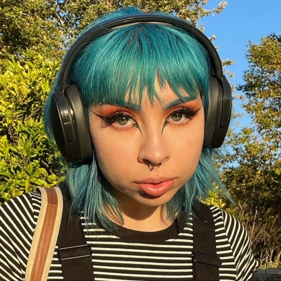 Nikki Carreon