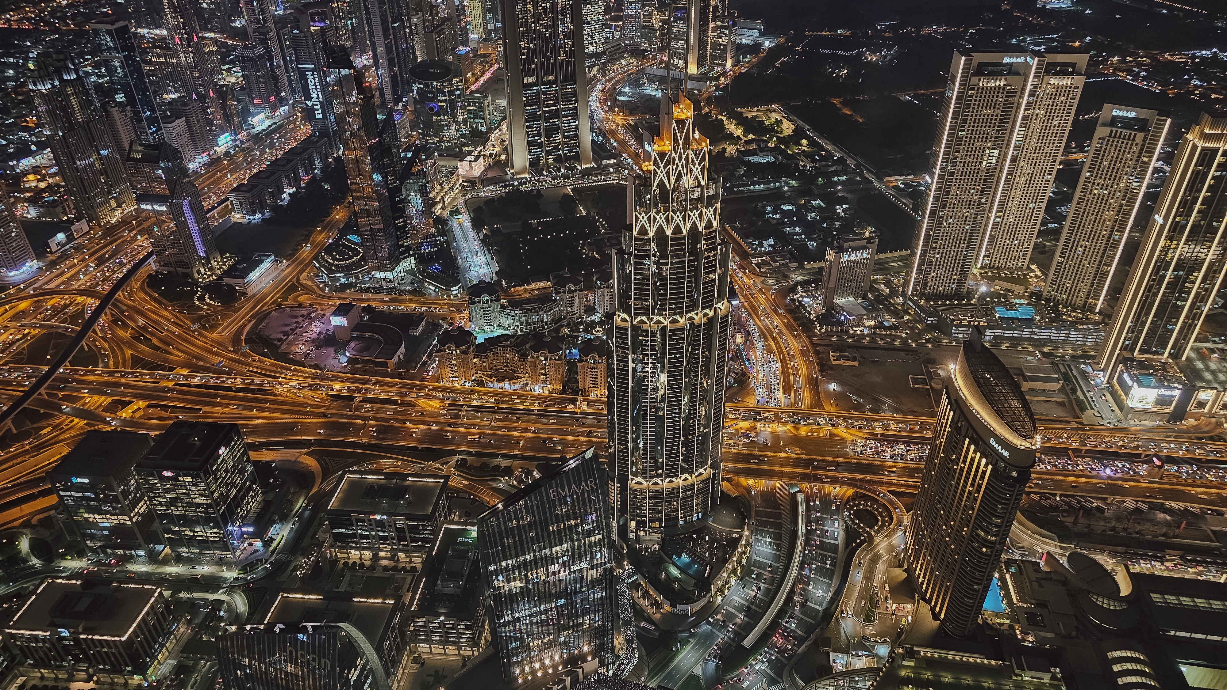 2026 Shift: How Technology & Sustainability Are Redefining UAE Real Estate