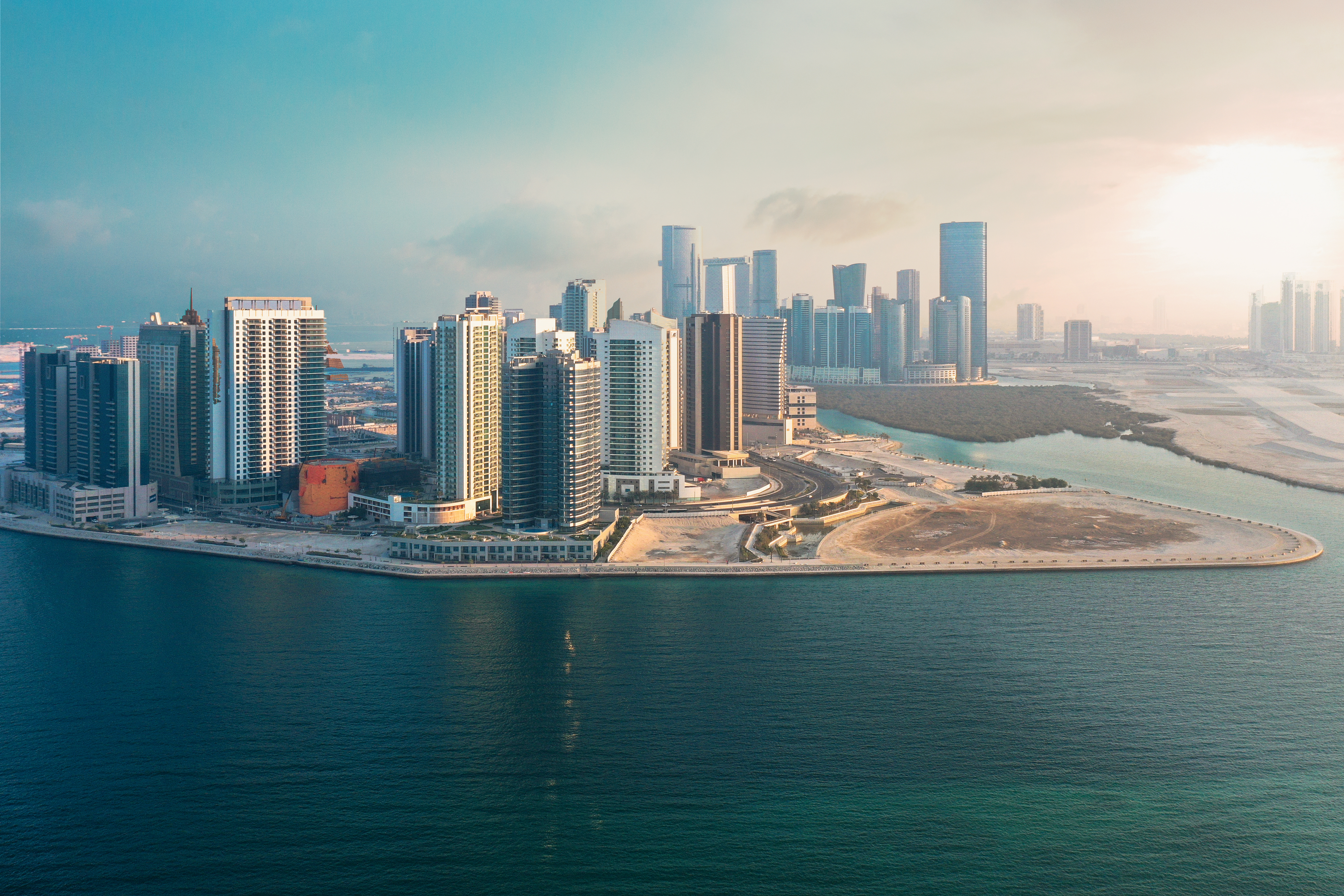  Off-Plan or Ready Property in the UAE 2026