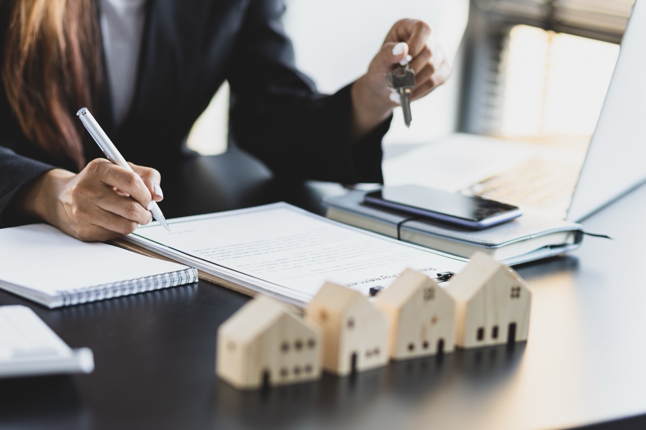 Property in Dubai: Find the Right Home or Investment
