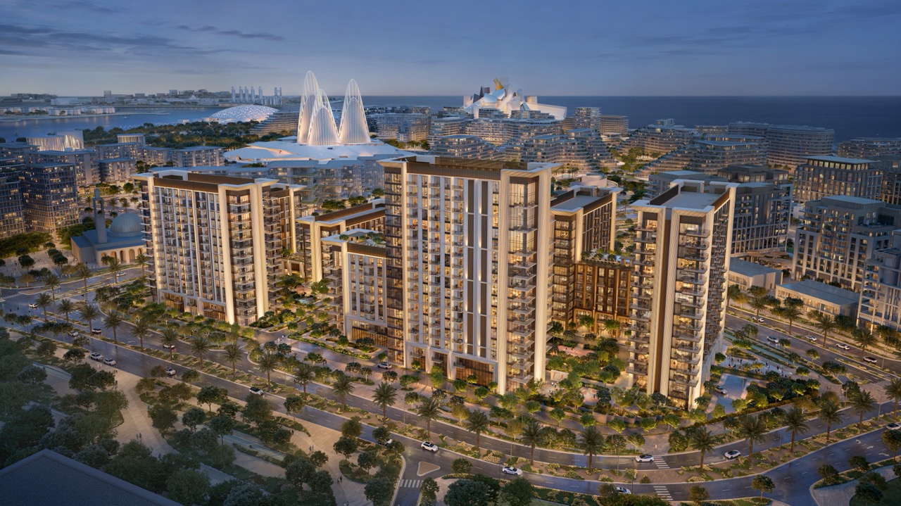 Luxury Property vs Mid-Market Property in the UAE: Understanding Buyer Demand