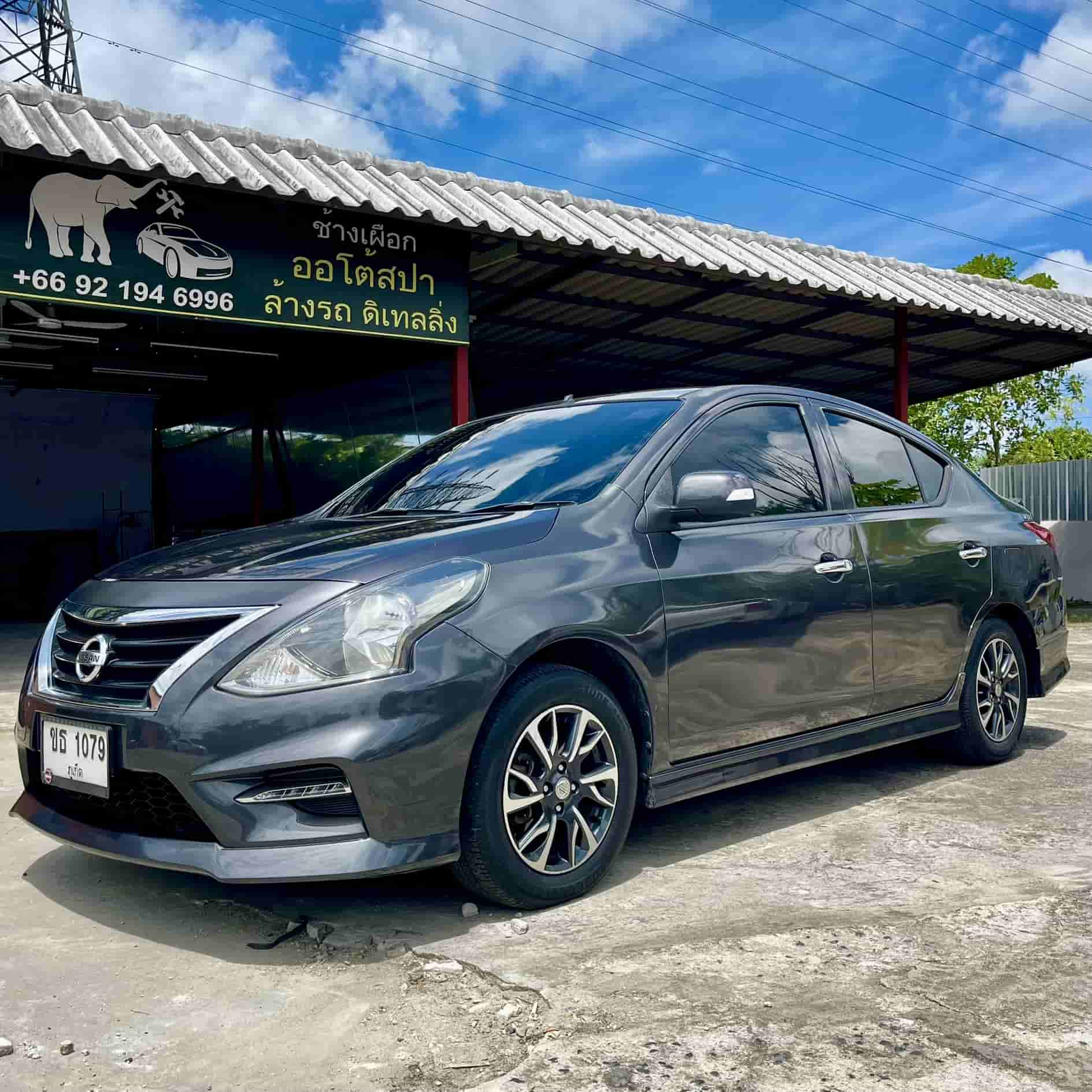 Nissan Almera