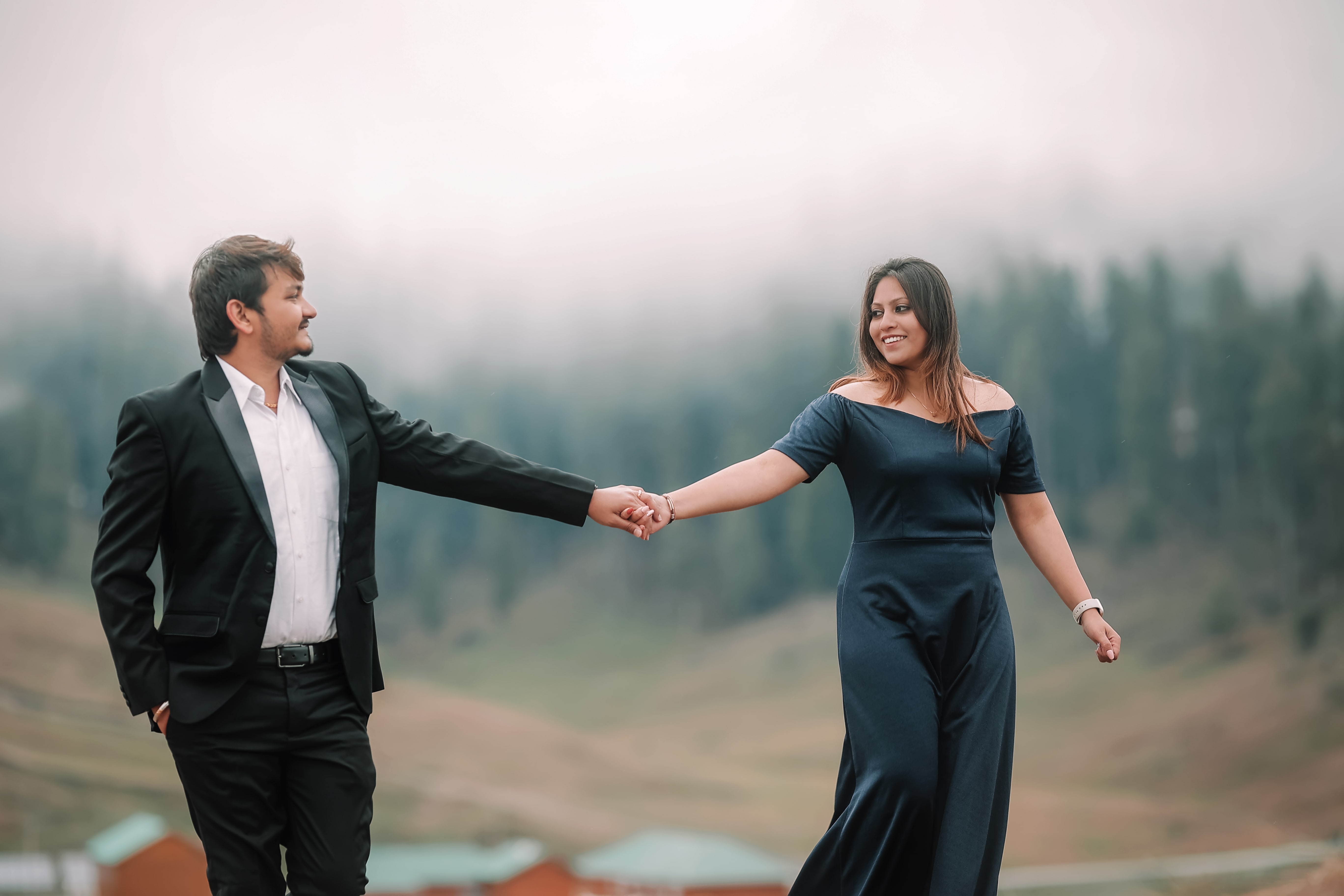 max-media-gallery-10