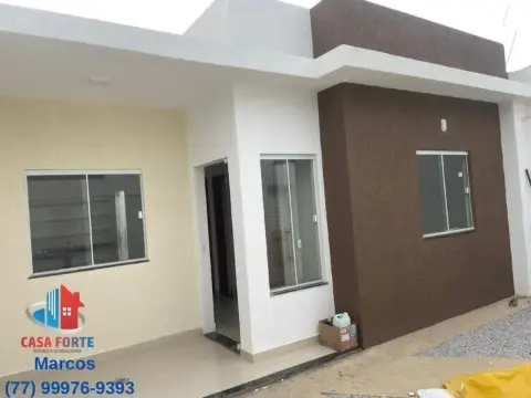 Casa no Primavera, 2 quartos com suíte, perto da Av. Olívia Flores