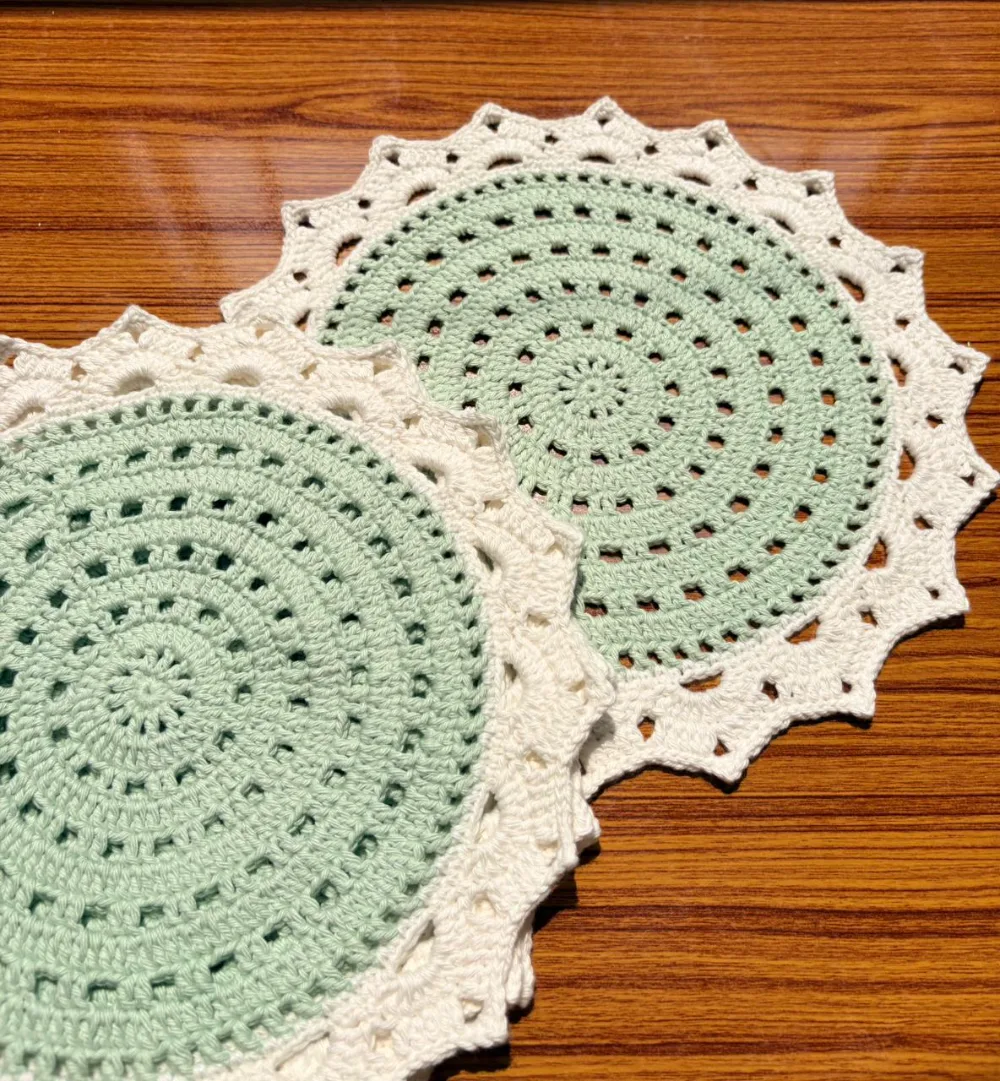 Handmade Crochet Lace Table Mat Set for Dining Table | Decorative Placemat 4 pcs