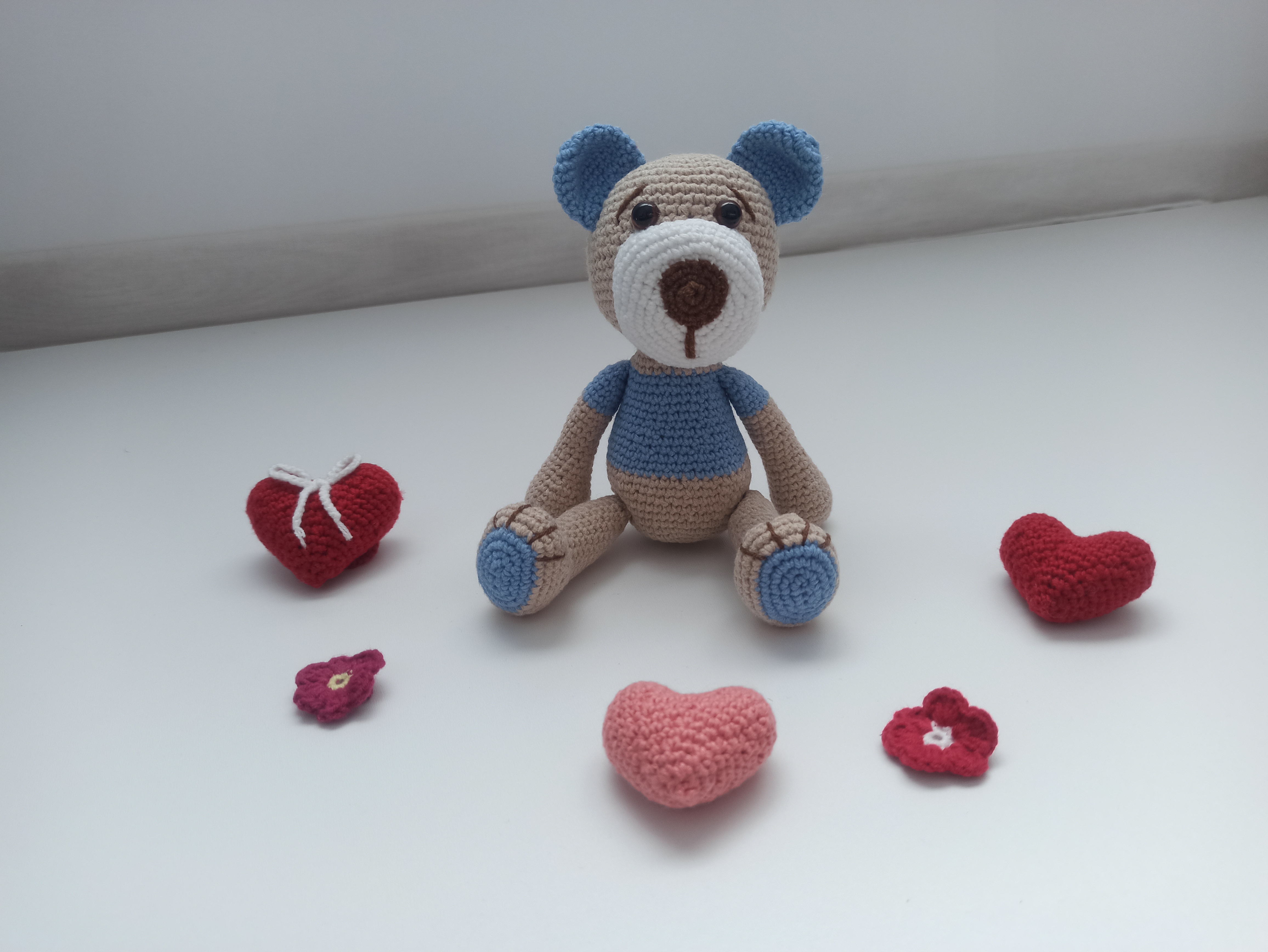 Teddy bear - view 2