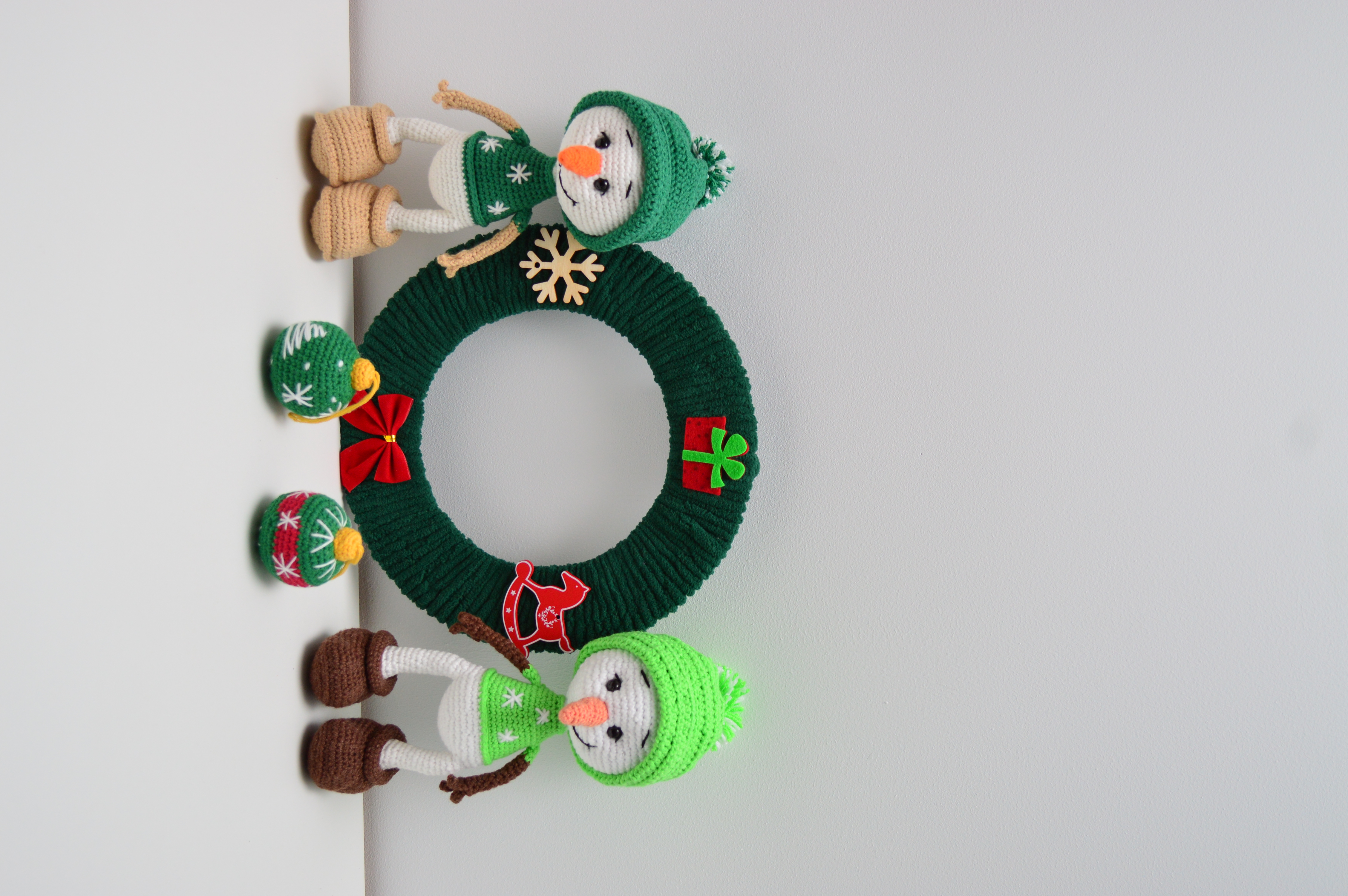 Om de zăpadă - view 2