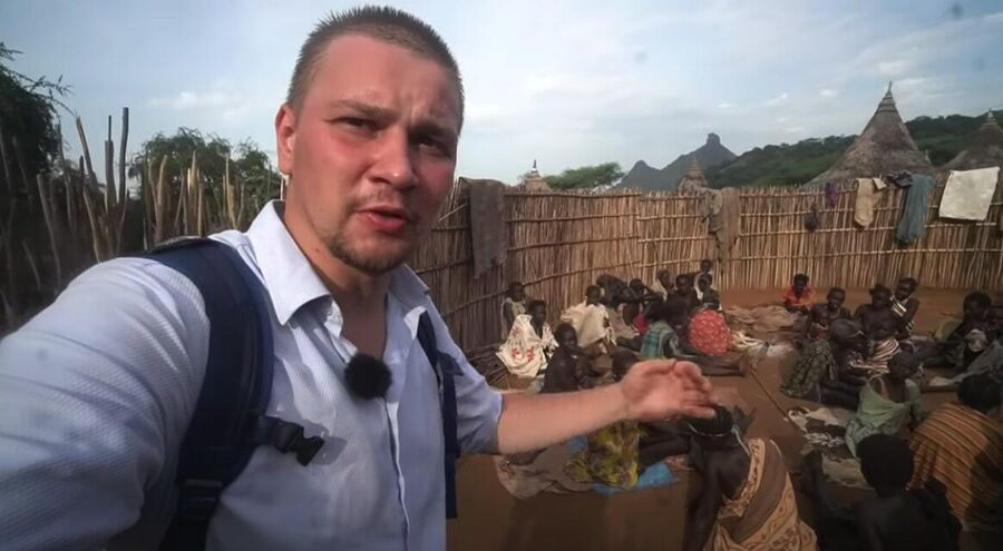 Антон Лядов — о встрече с сомалийским пиратом и китайской тюрьме - РИА  Новости, 05.04.2021