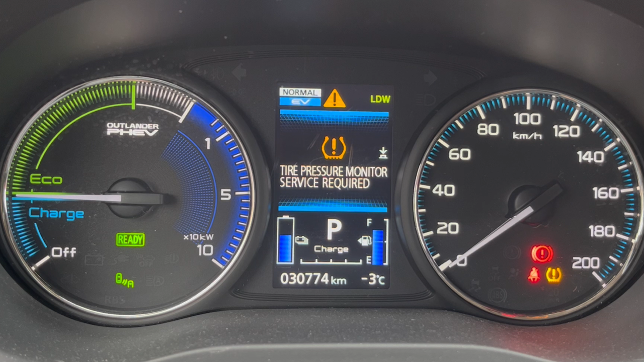 Tire Pressure Monitor Service Required on Mitsubishi