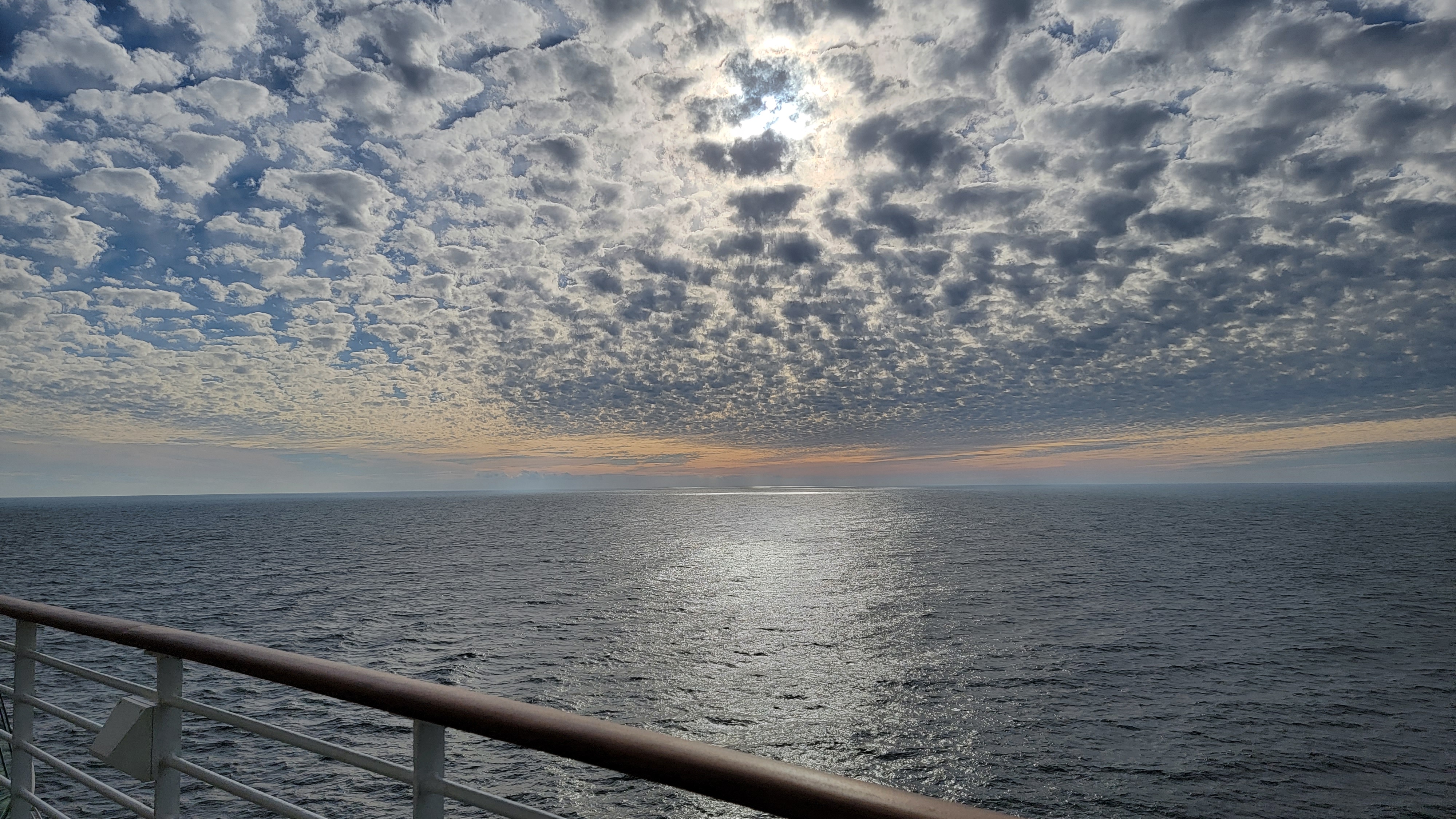 Norwegian Gem review photo 1 by Theresa Flores