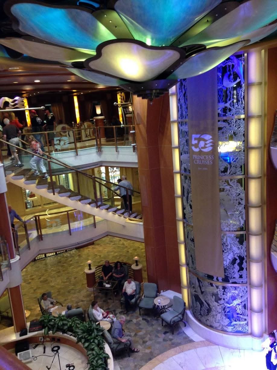 Caribbean Princess review photo 2 by Shipsahoy86