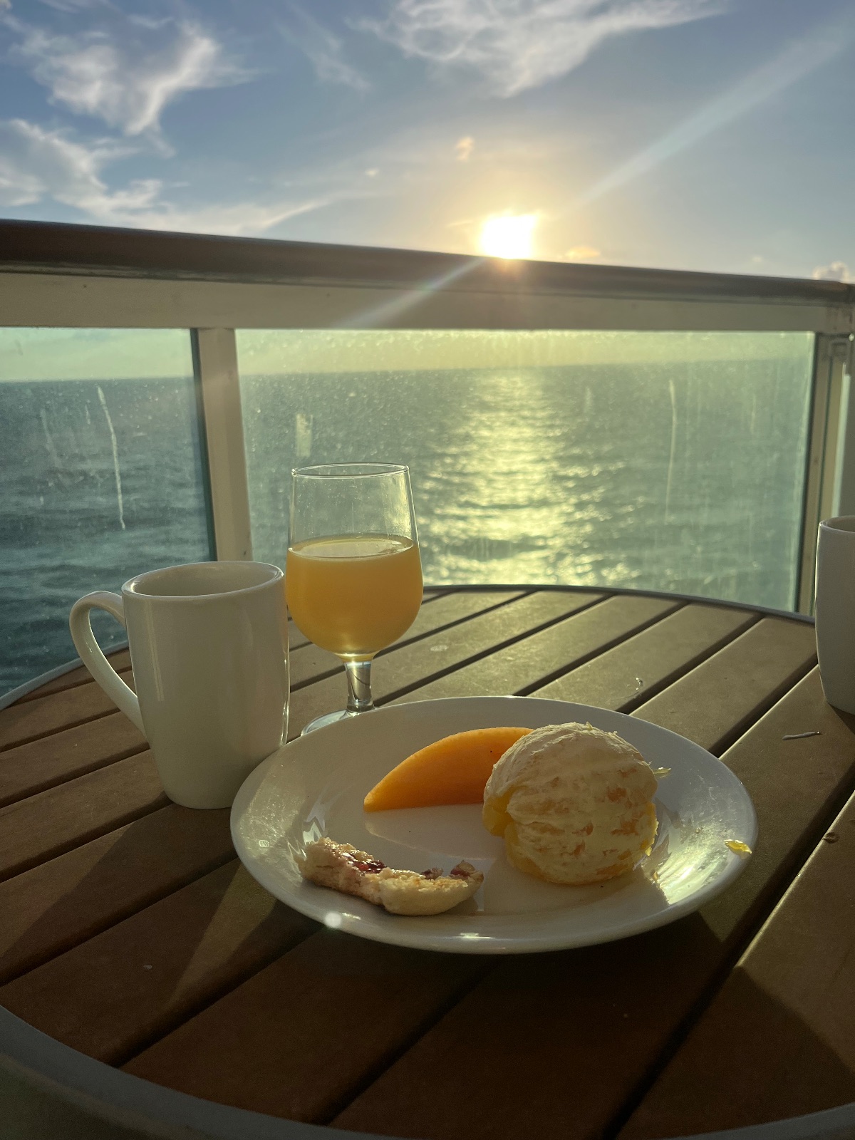 Mariner of the Seas review photo 3 by Ladeleke5227
