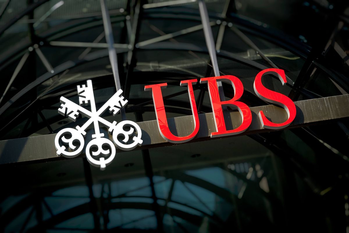 Swiss Bank UBS Holds Shares in BlackRock's Bitcoin ETF: A Significant Move in Crypto Investment