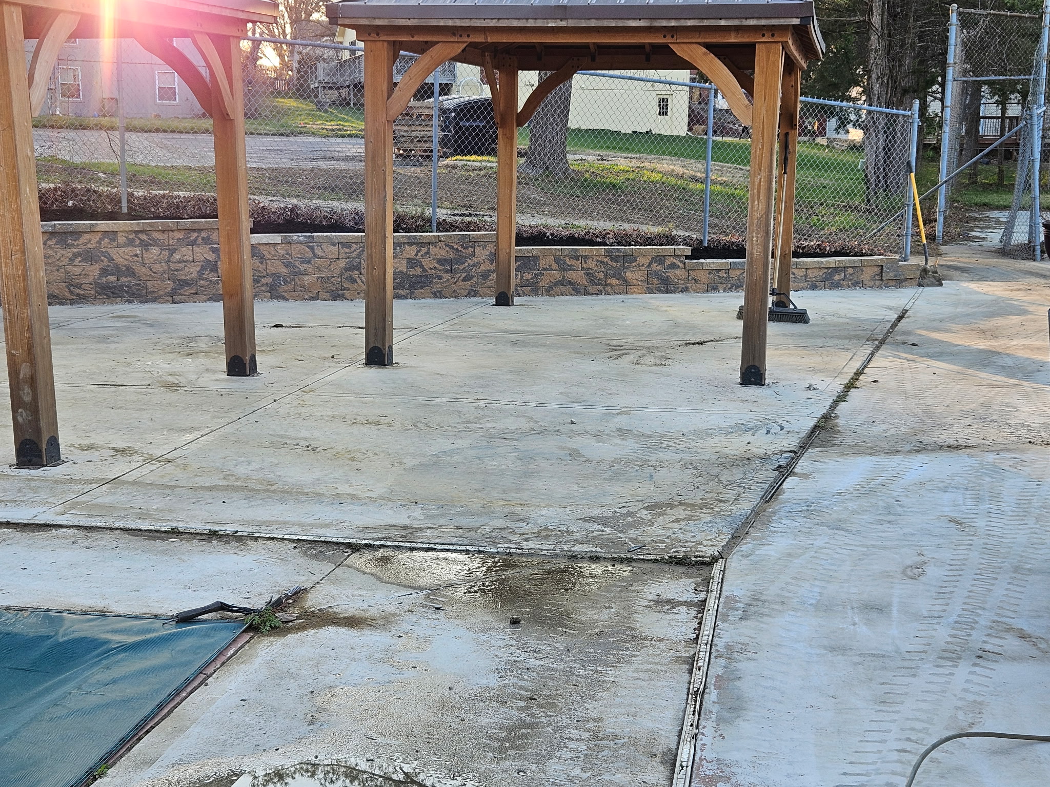 Belgard Retaining Wall Installation in Kansas City — photo 2