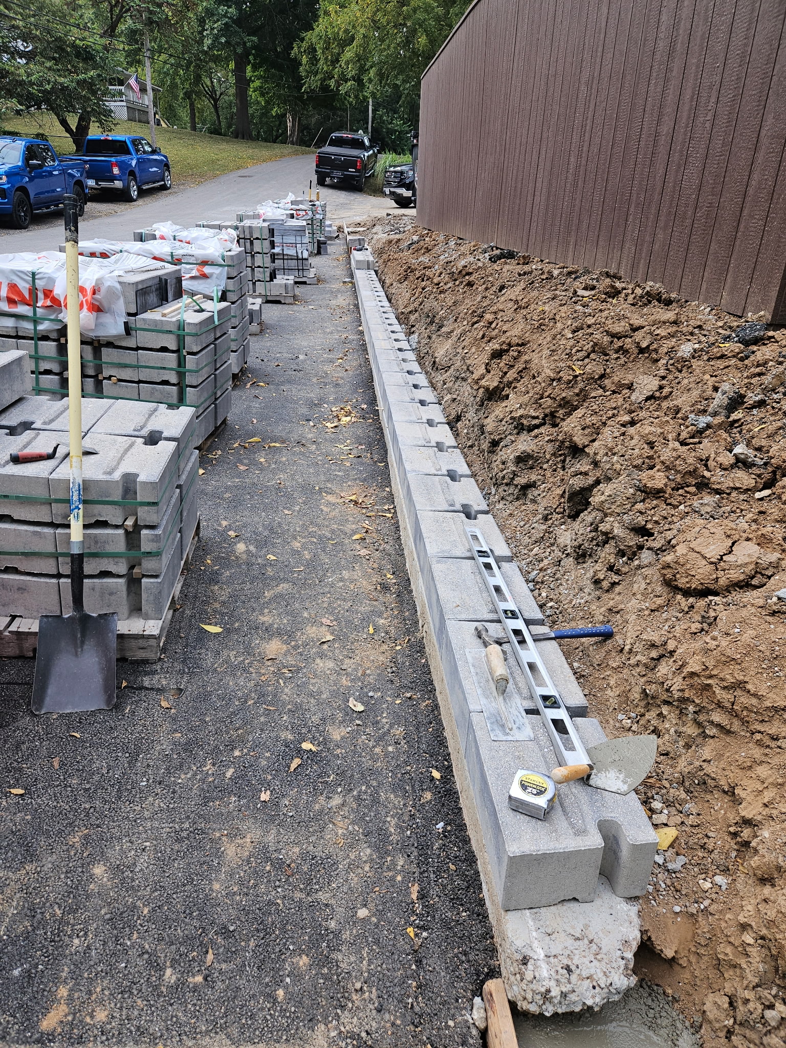 Retaining Wall and Driveway Extension in Gladstone, MO — photo 6