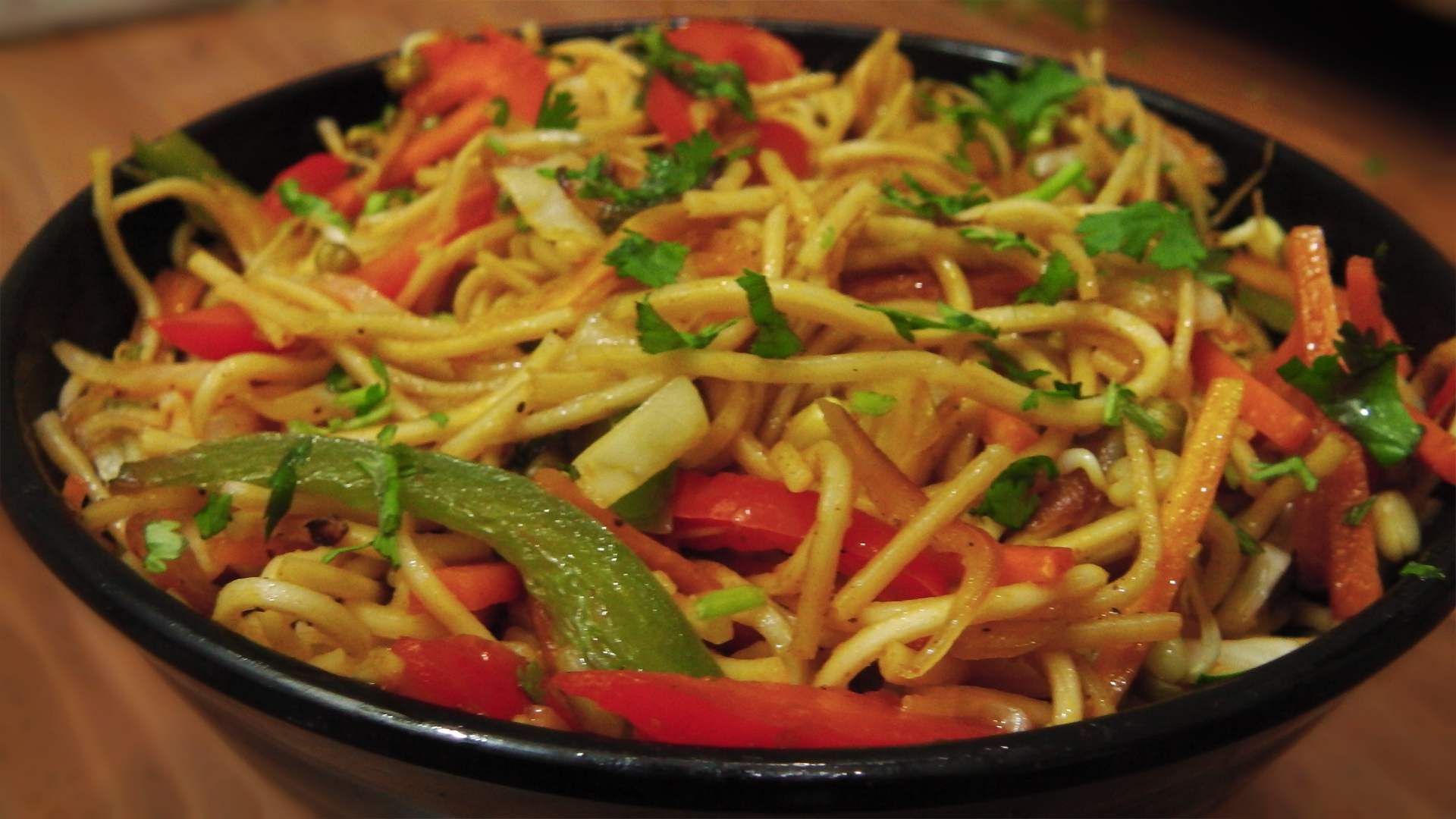 Hakka Noodles Recipe - Indo Chinese Cuisine