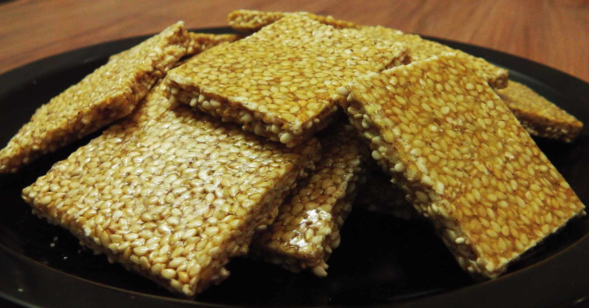 Til Chakki / Sesame Brittle - Sankranti Recipe