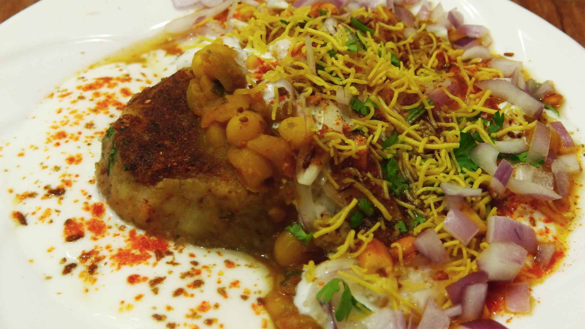 Tikki Chaat / Ragda Pattice Recipe