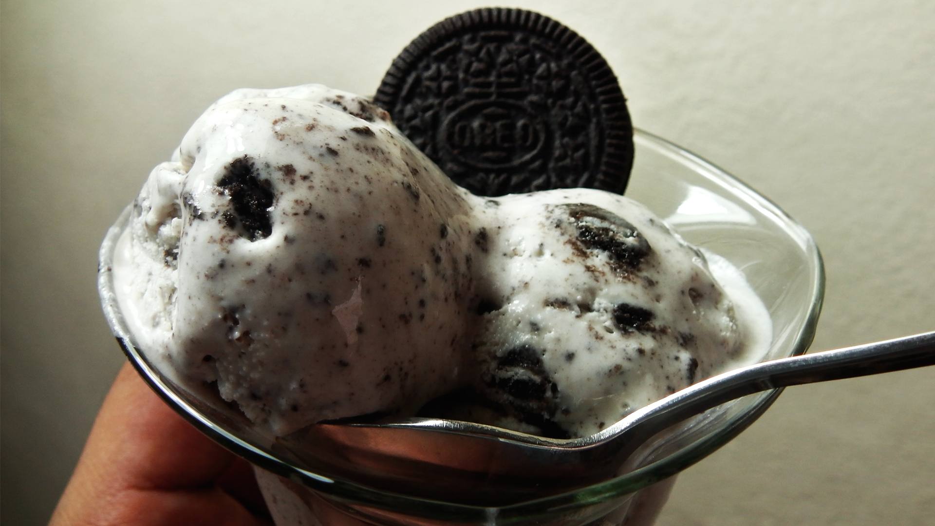 Oreo Ice Cream - Beat the Heat | Eggless, Without Ice Cream Maker - Foolproof Recipe