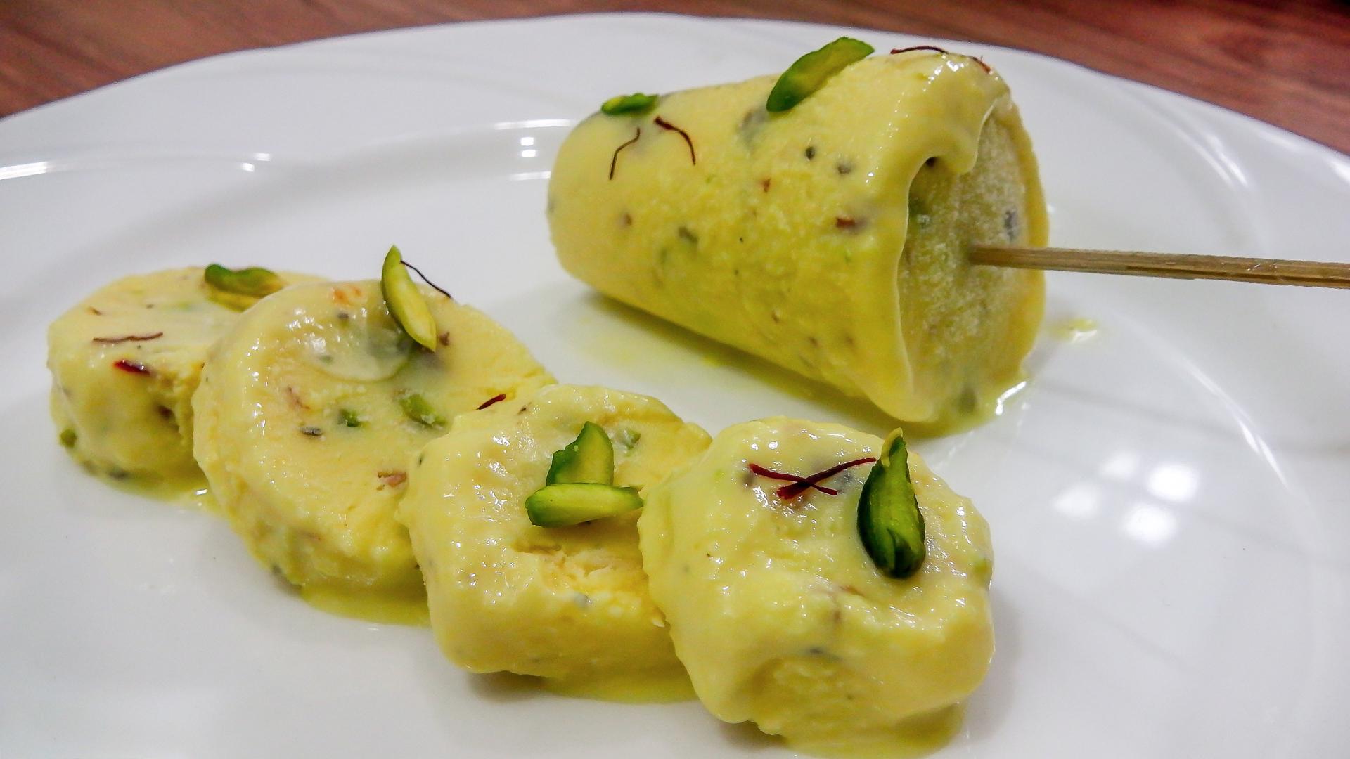 Kesar Pista Kulfi Recipe | Kulfiness