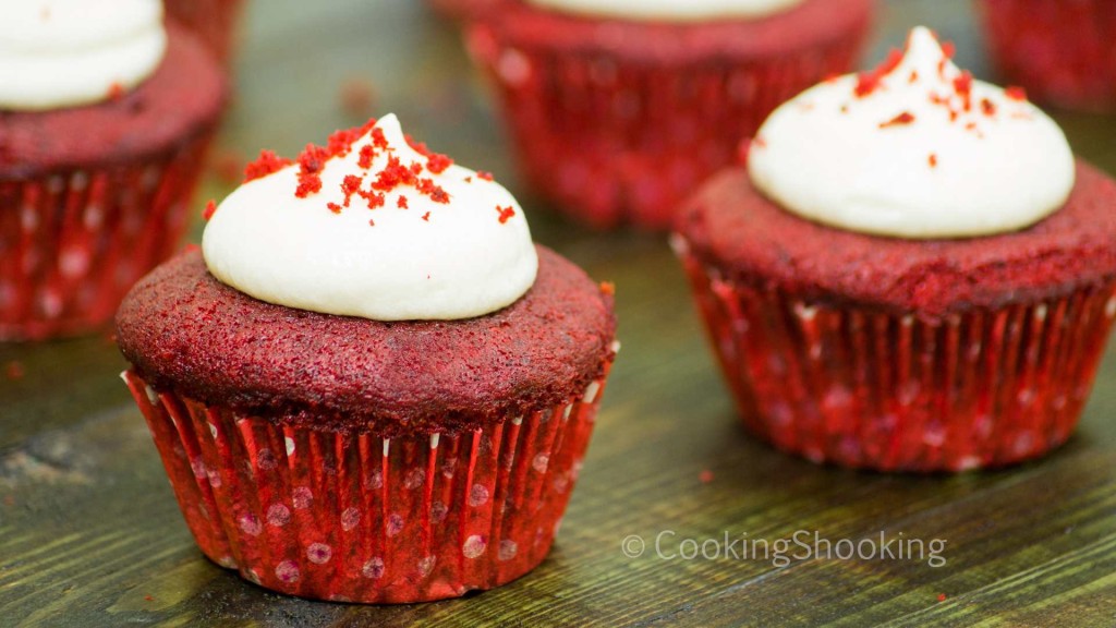 Red Velvet Cupcakes with Cream Cheese Frosting - Pillowy Soft n Moist | Eggless Baking Without Oven