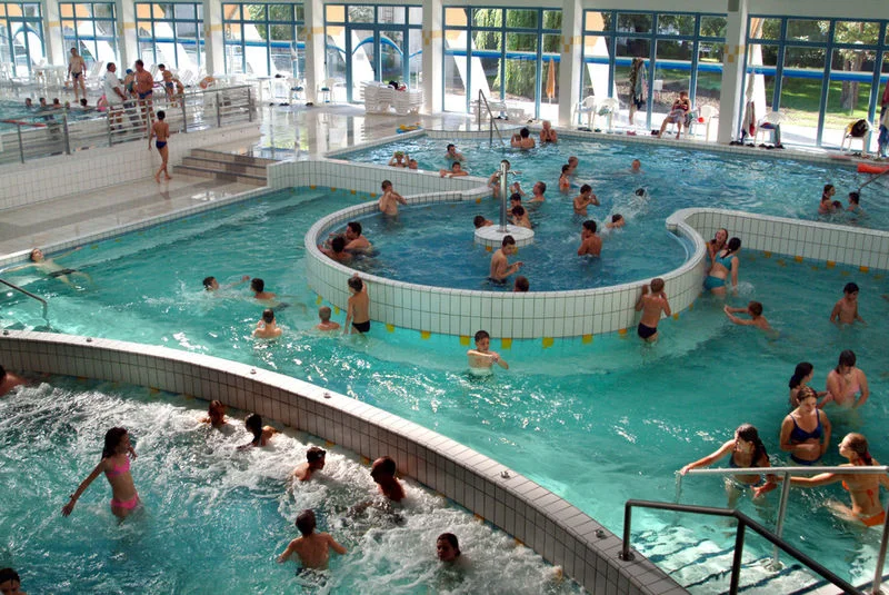 Szarvasi Szent Klára Gyógyfürdő